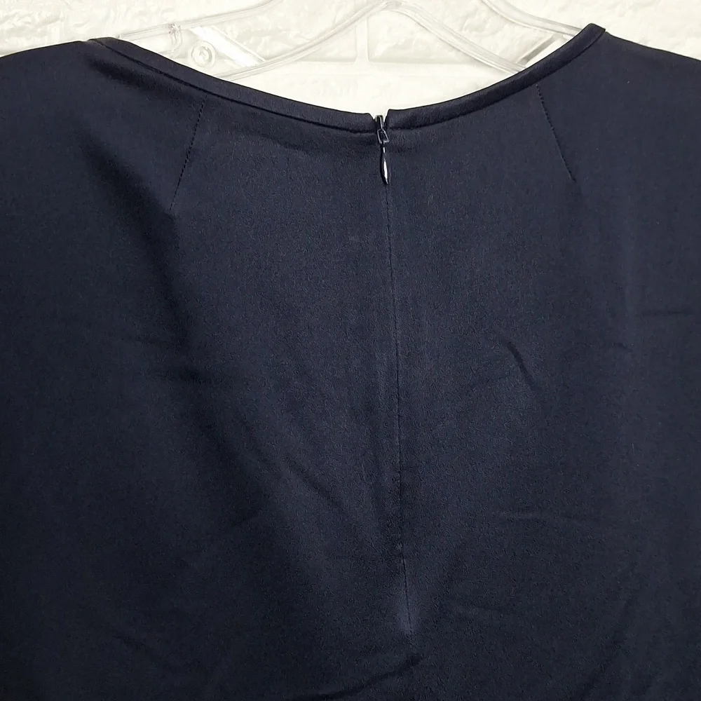 ST. JOHN Black Label Navy Satin High-Low Tunic Blouse